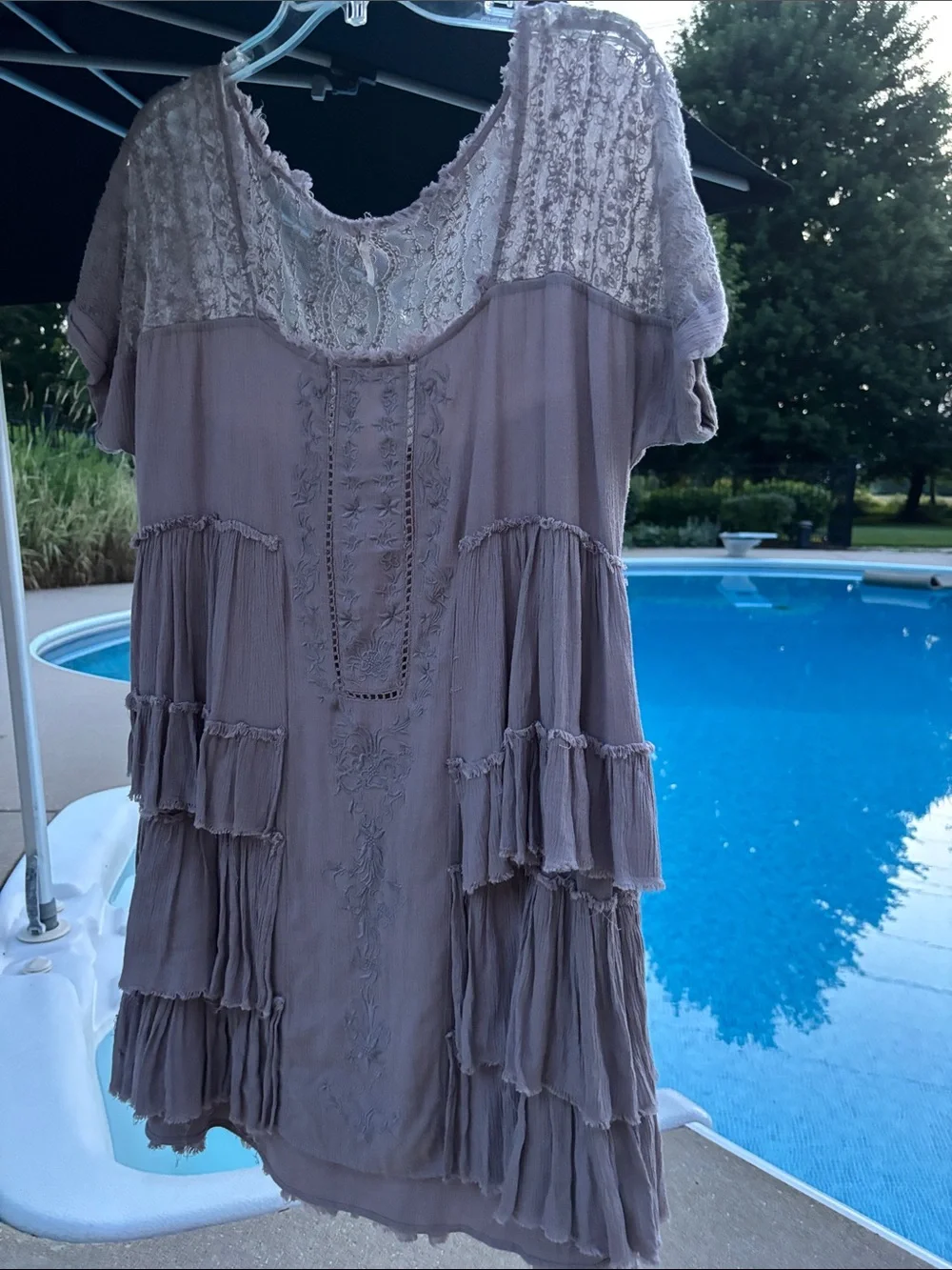 FP Gray Lavender Taupe Tiered Ruffle Lace Baby Doll Cap sleeve Tunic L XL fit